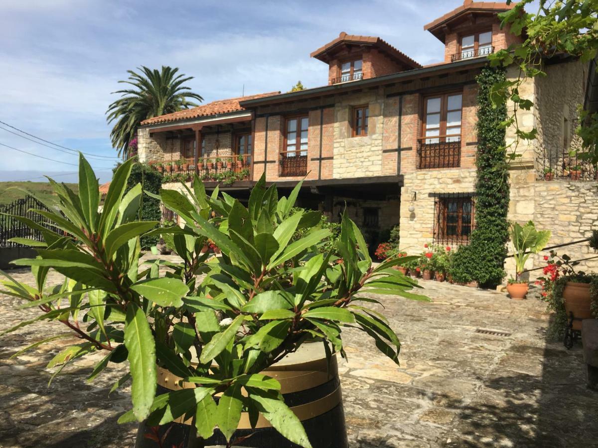 Casa Los Laureles Hinojedo Eksteriør bilde